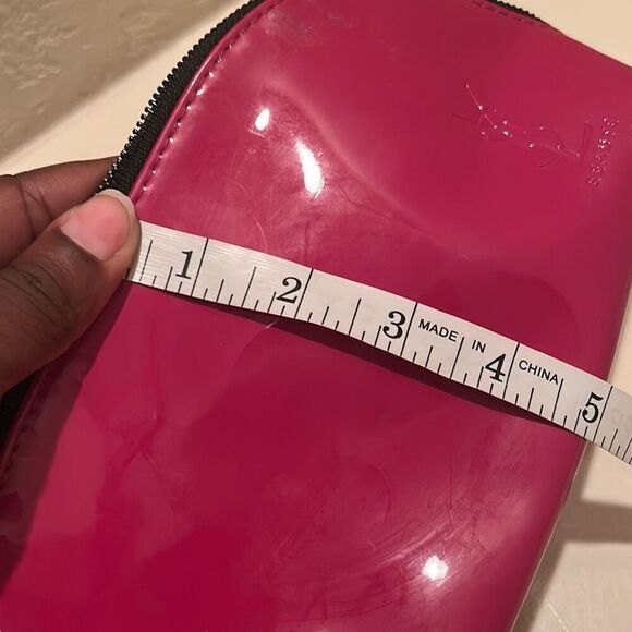 YSL Beaute Zip Around Cosmetic Travel Beauty Bag Pink Glossy Faux Leather NWT - Picture 8 of 9